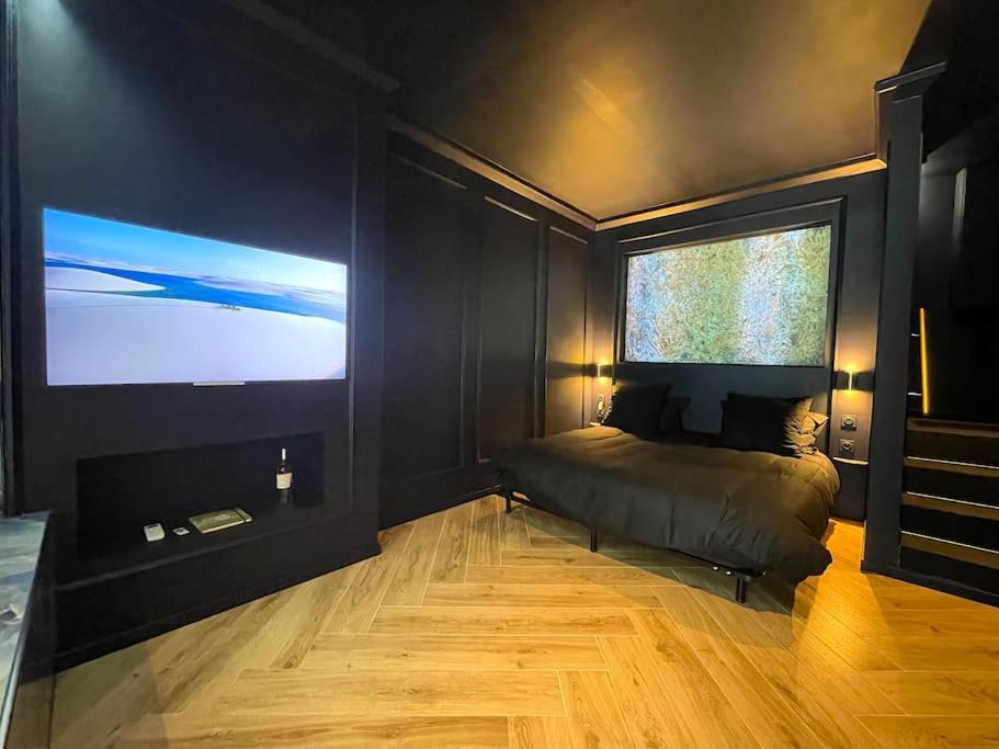 Myinsolite-L'Onyx Vauvert Exterior photo